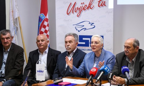 Liječnici se guše u administraciji, HSU: Umirovljenici nisu zaslužili prositi za svoje zdravlje
