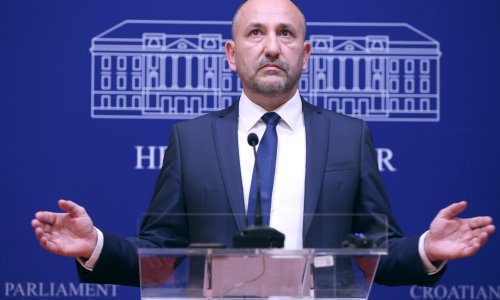 Zekanović se oglasio nakon što je zabezeknuo sve, Bauk mu propisno spustio