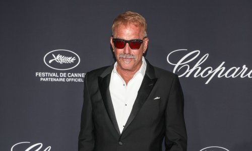 Novi look Kevina Costnera zbog kojeg će poludjeti mnoge dame