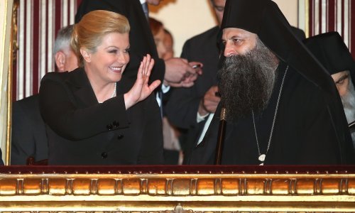 Predsjednica 'vjernicima SPC-a': Mir Božji, Hristos se rodi