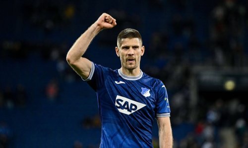 Pogledajte bizarnu asistenciju Kramarića protiv Bayerna. Doslovno je klečao