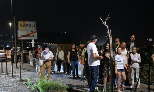 Panika u okolici Napulja: Čak 150 potresa u dva dana, ljudi spavaju u šatorima