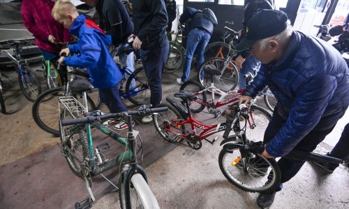 Policija jeftino prodaje puno bicikala: Evo kako ih možete kupiti