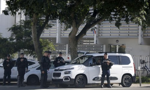 Zašto je Macron Novoj Kaledoniji obećao tri tisuće policajaca za vrijeme OI u Parizu?