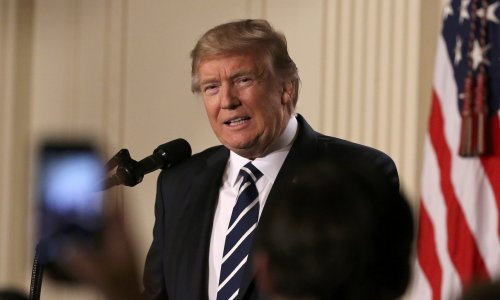 Trump će s nove uredbe o imigrantima ukloniti Iračane