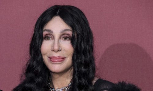 Cher je u Cannesu zabavljala goste na humanitarnoj gala večeri: 'Imam tako divne uspomene...'