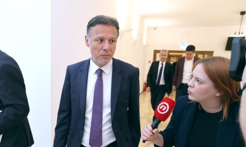 Jandroković na pitanje o Pupovcu: Vi biste sad mene isprovocirali kao malu bebu