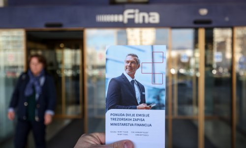 Stižu novi trezorci: Isplate li se više od štednje u bankama?