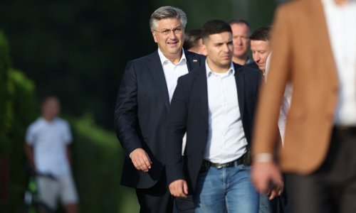 Plenković: Sve osobe u srušenom zrakoplovu hrvatski državljani