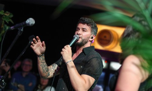 Damir Kedžo uz goste napravio show u zagrebačkom klubu povodom 20 godina karijere