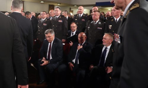 Pogledajte kako je prošao susret Milanovića i Plenkovića: Nisu se ni rukovali