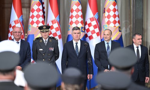 Prijam na Pantovčaku: Milanović dijelio odlikovanja i promaknuća, Plenković izostao