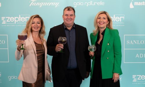 Jakov Kitarović u izlasku bez supruge Kolinde, ali ipak u dobrom društvu