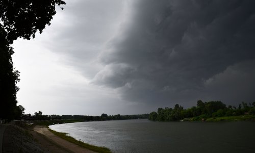 Tuča prijeti u 3, bujične poplave u 2 regije: Meteoalarm posvuda, osim u jednom dijelu zemlje