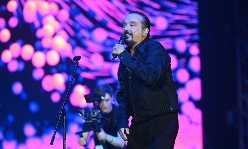 Tony Cetinski u prepunoj Areni Zagreb proslavio 55. rođendan