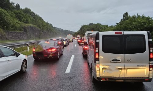 HAK upozorio vozače: Danas su potrebni dodatan oprez i strpljenje