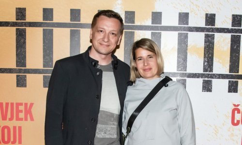 Zajedno imaju četvero djece: Tomislav Jelinčić u rijetkom izlasku sa suprugom