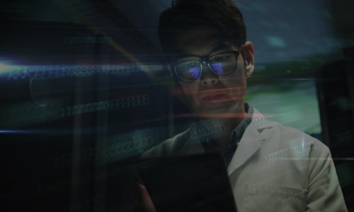 Odao ga luksuz? Policija uhvatila prevaranta koji je zgrnuo milijune na prijevarama online