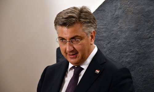 Plenković o petokraki na Prideu: 'To je bizarno i u suprotnosti s logikom!'