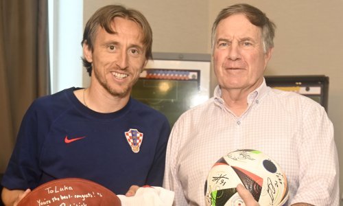 Najtrofejniji trener u povijesti posjetio Vatrene: Ponosan sam na svoje korijene!