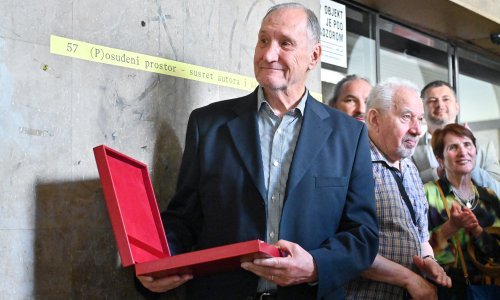 Nagrade UHA dodijeljene na izložbi u Nami, za životno djelo nagrada Đuri Mirkoviću