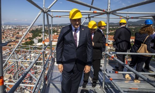 Premijer poručio: Nemam se vremena baviti Bartulicom i ideološkim istupima DP-a