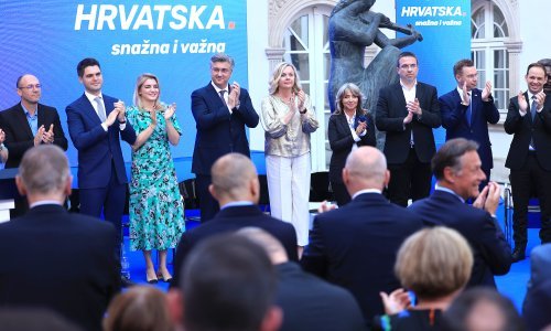 Pogledajte tko je sve došao na završni predizborni skup HDZ-a u Klovićevim dvorima