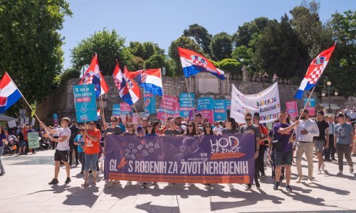 Hod za život u Zadru: Tražimo tzv. gnijezda za bebe