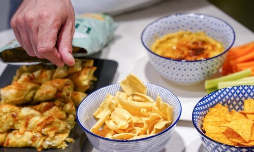 Brzo, jednostavno i fino: Donosimo ideje za snackove za gledanje tekme s kojima ćete oduševiti ekipu