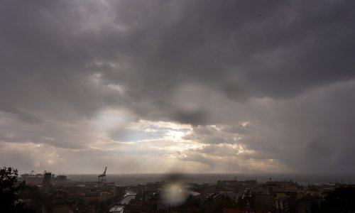 Promjenjivo oblačno uz sunčana razdoblja, moguć i pokoji lokalni pljusak