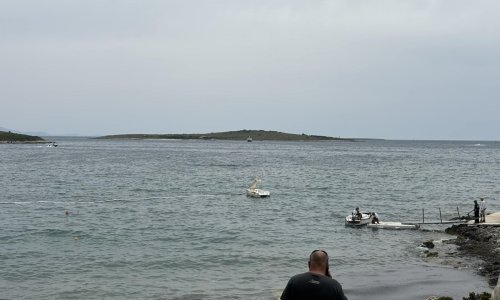 Ekološka katastrofa u Premanturi: Do obale stigla ogromna naftna mrlja