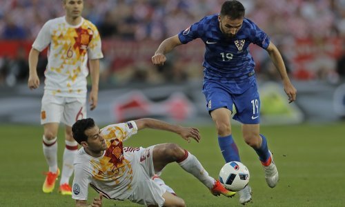 Tri desetljeća rivalstva: Hrvatska i Španjolska ponovno na terenu!