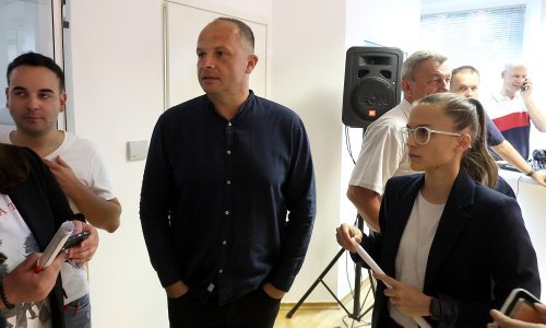 Hajdaš Dončić: 'Ako ću biti kandidat, meni ne treba da predsjednik Republike stane uz mene'