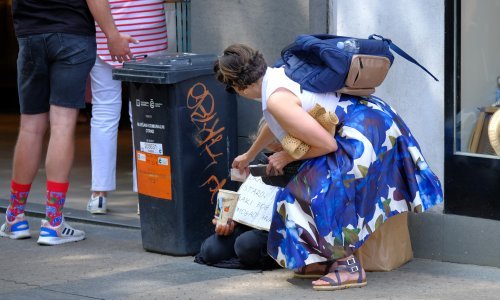 Više od 206.000 građana u blokadi, ukupan dug čak 3,8 milijardi eura