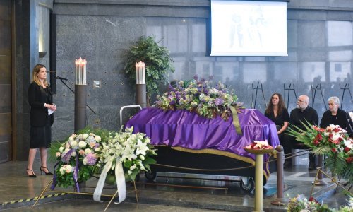 Tužni ispraćaj na Krematoriju: Glumci na posljednji počinak ispratili Duška Valentića