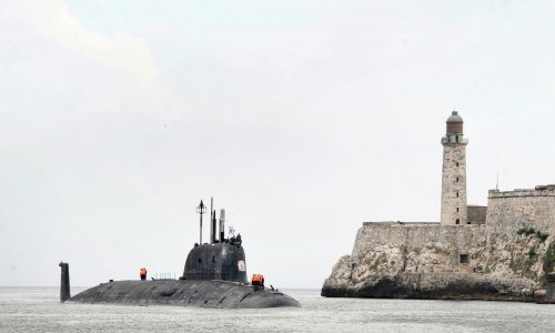 USS Helena i ruski Kazanj s krstarećim projektilima u isto vrijeme na Karibima
