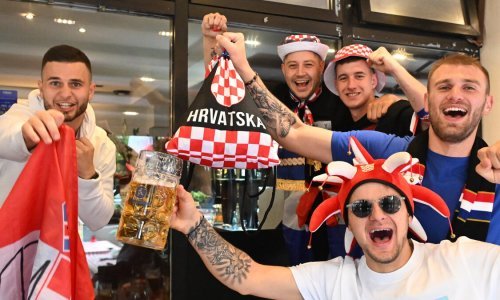 'Mala Hrvatska' u Berlinu; naši reporteri uživo u fenomenalnom ozračju dan prije Španjolske