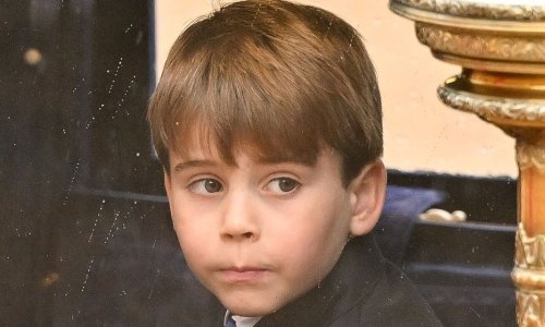 Prinčevi George i Louis i princeza Charlotte sve više sliče na roditelje