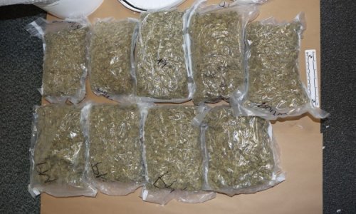 Kupovao travu preko interneta s dostavom preko pošte