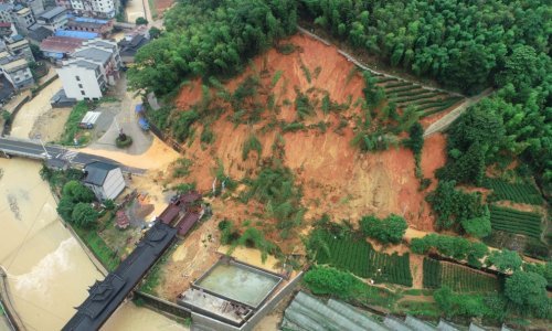Iz kineske pokrajine Fujian evakuirano 36.000 ljudi