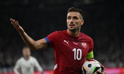 Srbi se već raspali! Izbornik Piksi Stojković otpisao kapetana Dušana Tadića