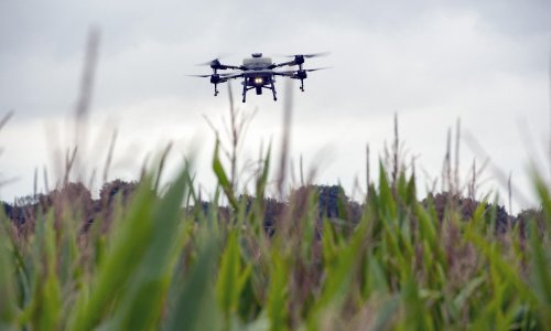 U 'digitalnom selu' Strizivojni predstavljena prva sjetva dronom