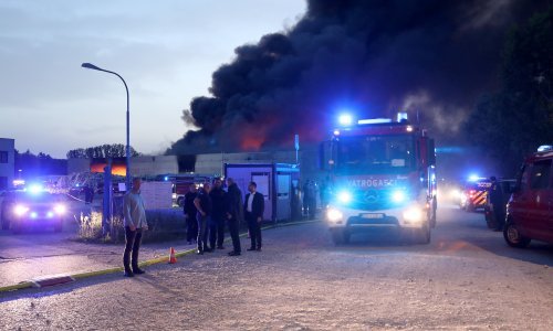 Šef JVP Zaprešić: Požar će se gasiti cijelu noć, a možda i duže