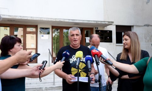 Bulj traži oduzimanje koncesije Prometu Sinj i Prometu Makarska zbog starih autobusa