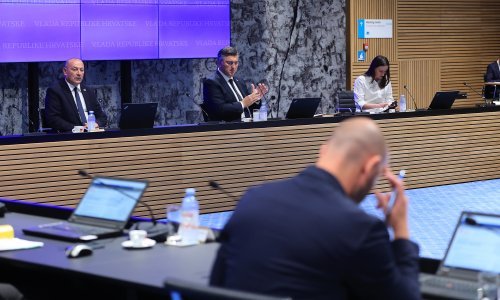 Vlada iza zatvorenih vrata odradila kadrovske rošade, pogledajte tko je dobitnik