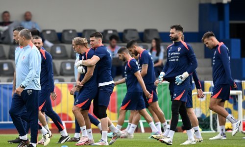 Kad bi se ravnali po vremenu, mogli bi najaviti kako će Hrvatska proći protiv Italije