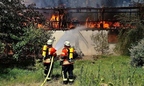 Diverzija u blizini kampa hrvatske reprezentacije, vatra 'progutala' restoran