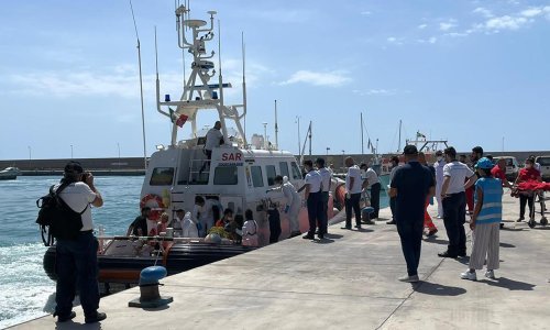 Italija našla još 14 tijela nakon brodoloma migranata