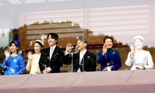 Japanski car stigao u posjet Velikoj Britaniji, neće se vidjeti sa Sunakom