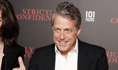 Hugh Grant je potpuno očaran Taylor Swift, a hvali i njezinog 
'divovskog' dečka